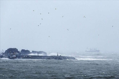 İstanbul'da deniz ulaşımına hava muhalefeti engeli