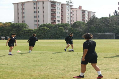 Altay'da mali sorunların faturası, Kadın Futbol Takımı'na çıktı