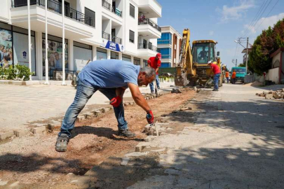 Gaziemir’in yolları yenileniyor