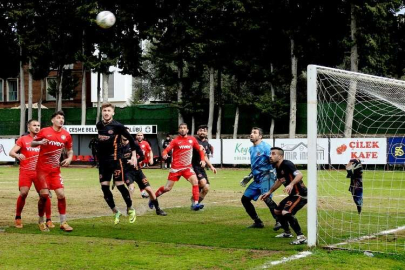 Çeşme Belediyespor'un galibiyet sevinci