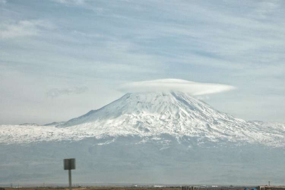 Türkiye'nin çatısı buluttan şapkasını taktı