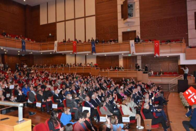 Yüzyılın Kongresi’nde ‘kamulaştırma’ çatlağı