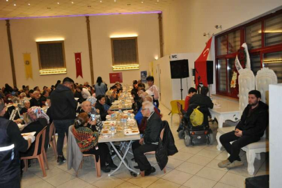 Buca’da kalpleri ısıtan  “iftar” organizasyonu