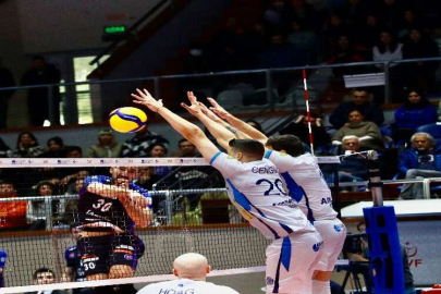 Arkas Spor Kupa Voley’e veda etti