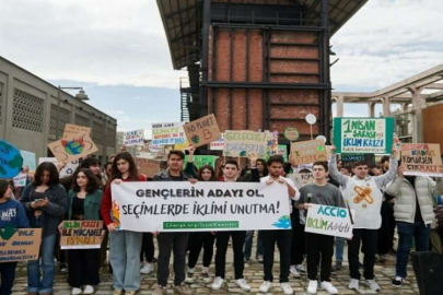 Genç iklim aktivistlerinden çağrı: “Gençlerin adayı olun”