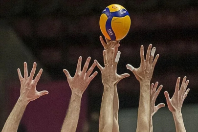 Voleybol AXA Sigorta Efeler Ligi'nde şampiyon belli oluyor