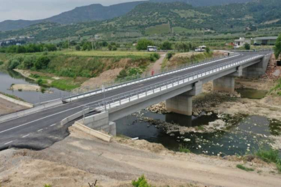 Menemen Hasanlar Köprüsü trafiğe açıldı