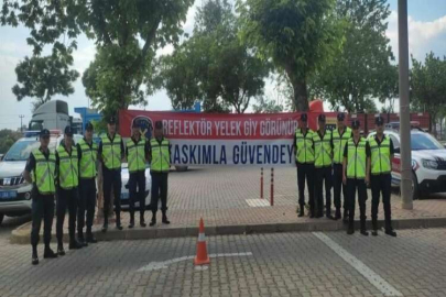 İzmir trafiğinde reflektif yelek dönemi