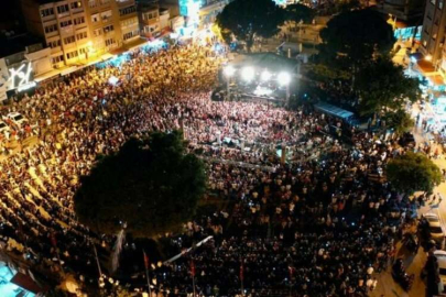 Bergama Kermesi’nde ünlüler geçidi