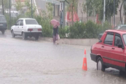 Aydın şiddetli yağışlar için anonsla uyarıldı