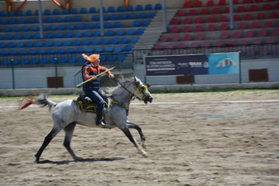 Uşak'ta Ata Sporu “Cirit” tanıtıldı