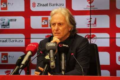 Jorge Jesus: Fenerbahçe'nin teknik direktörü değilim