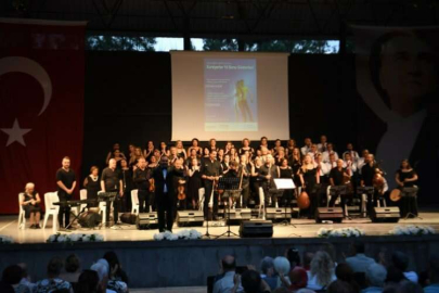 Bornova'da Türk Sanat Müziği şöleni