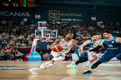 Pınar Karşıyaka, Errick McCollum ile 1 yıl daha devam