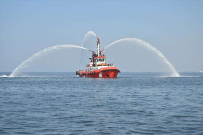 İzmir'de Denizcilik ve Kabotaj Bayramı kutlamaları yapıldı