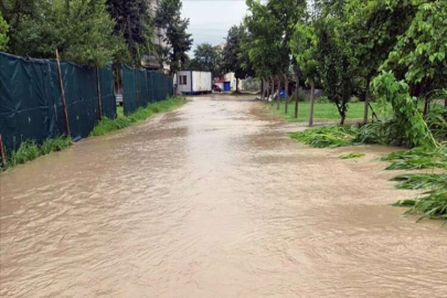 AFAD uyardı:  Gök gürültülü sağanak geliyor