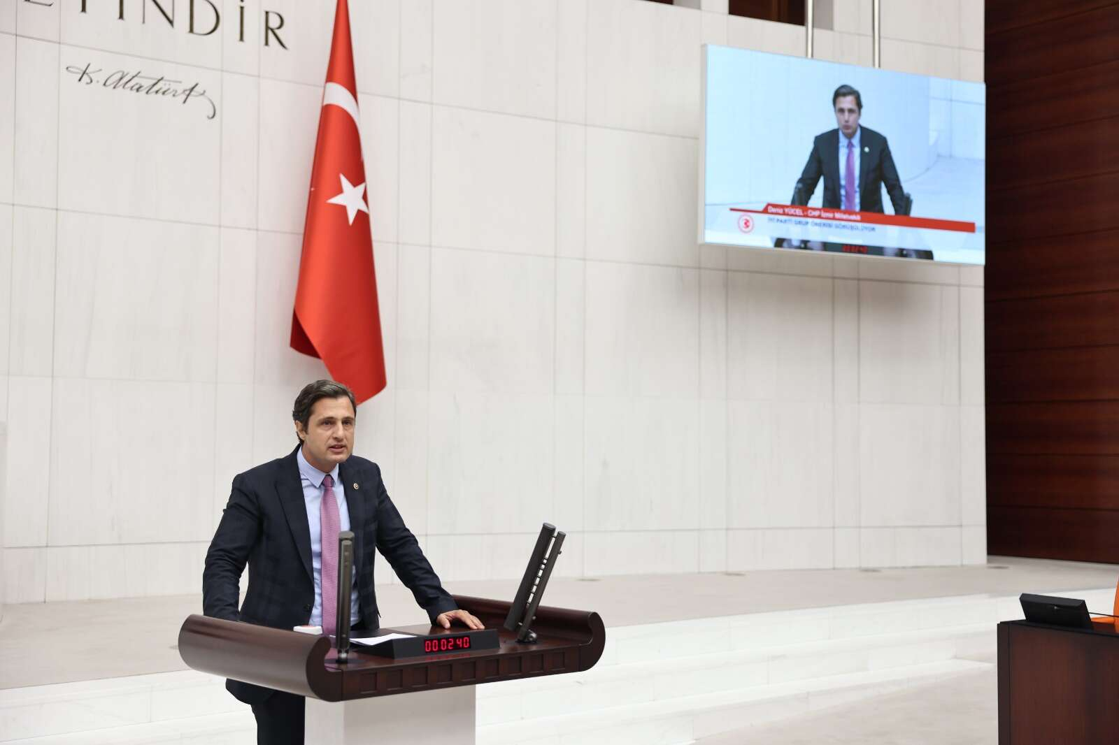 CHP’Lİ DENİZ YÜCEL_ilksesgazetesi (1)