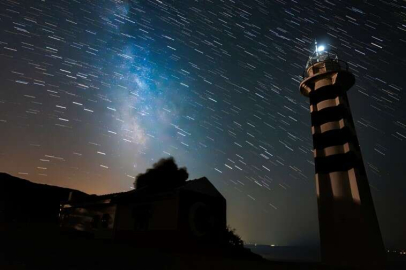 Sarpıncık Deniz Feneri'nde gökyüzü şöleni