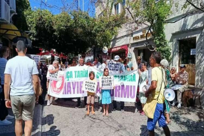 Foça'da imara açılan alanlar ve kaçak inşaatlara protesto