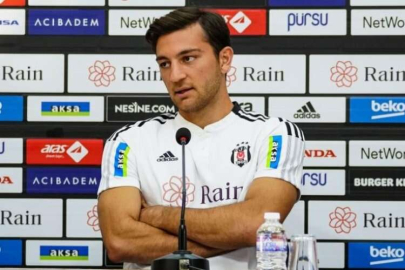 Beşiktaşlı futbolcu saldırıya uğradı