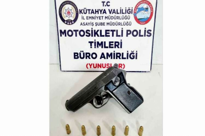 Kütahya'da motosikletli polis timinden operasyon