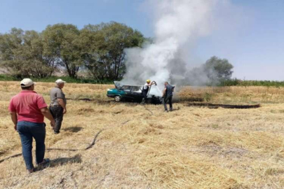 Kütahya'da yanan araç hurdaya döndü