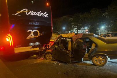 Uşak'ta ölümle biten trafik kazası