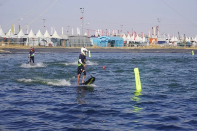 Afyon’da jetsurf 100’ncü Yıl Kupası yarışları sona erdi