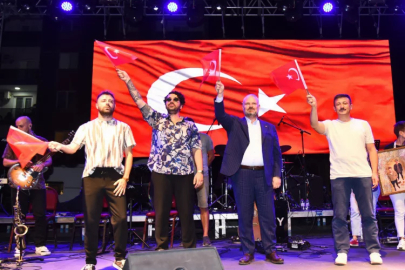 Koyundere’de muhteşem zafer konserleri