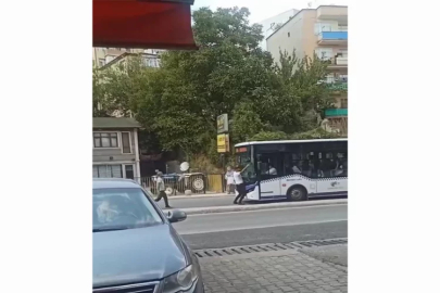 Karabük’te ilginç olay! Yaya, otobüse çarptı