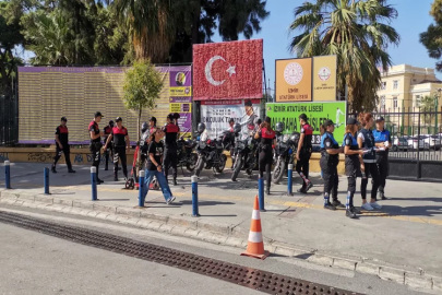 İzmir polisinden sıkı denetim