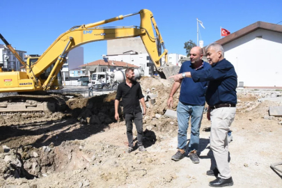 Torbalı'da kent meydanı projesi tüm hızıyla sürüyor