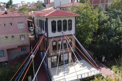 İstanbul'da Aşık Veysel Kültür ve Sanat Evi açıldı