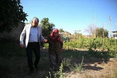 Rektör Kent, Adnan Menderes'in çalışanını ziyaret etti