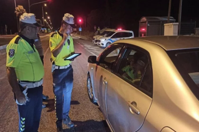 Balıkesir Gönen'de motosiklet ve araç denetimi yapıldı