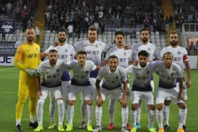 Afyonspor deplasman maçı için kentten ayrıldı