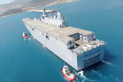 TCG Anadolu, Mersin'deki Taşucu Ağalar İskelesi'ne yanaştı