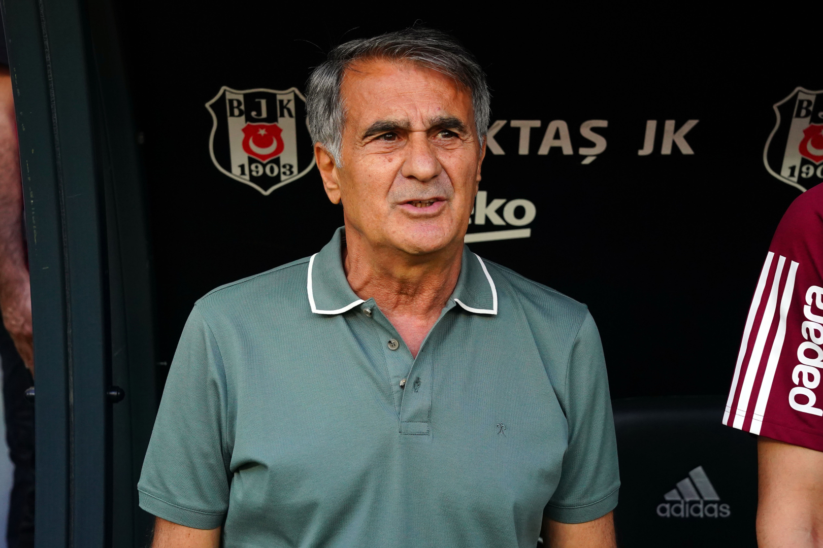 Beşiktaş Teknik Direktörü Şenol Güneş (1)