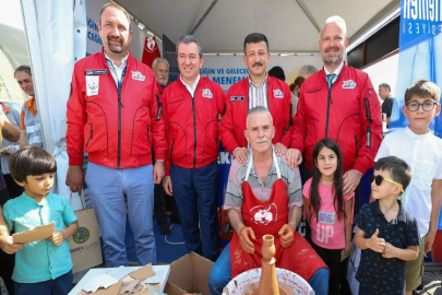 Menemen, Teknofest’te gelenekselliği ve teknolojiyi birleştirdi