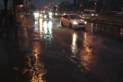 İstanbul Anadolu Yakası’nda sağanak yağış etkili oluyor