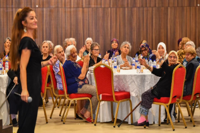 Büyükşehir Belediyesi huzurevi sakinlerini unutmadı