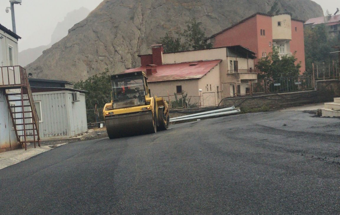 Hakkari'deki cadde (2)