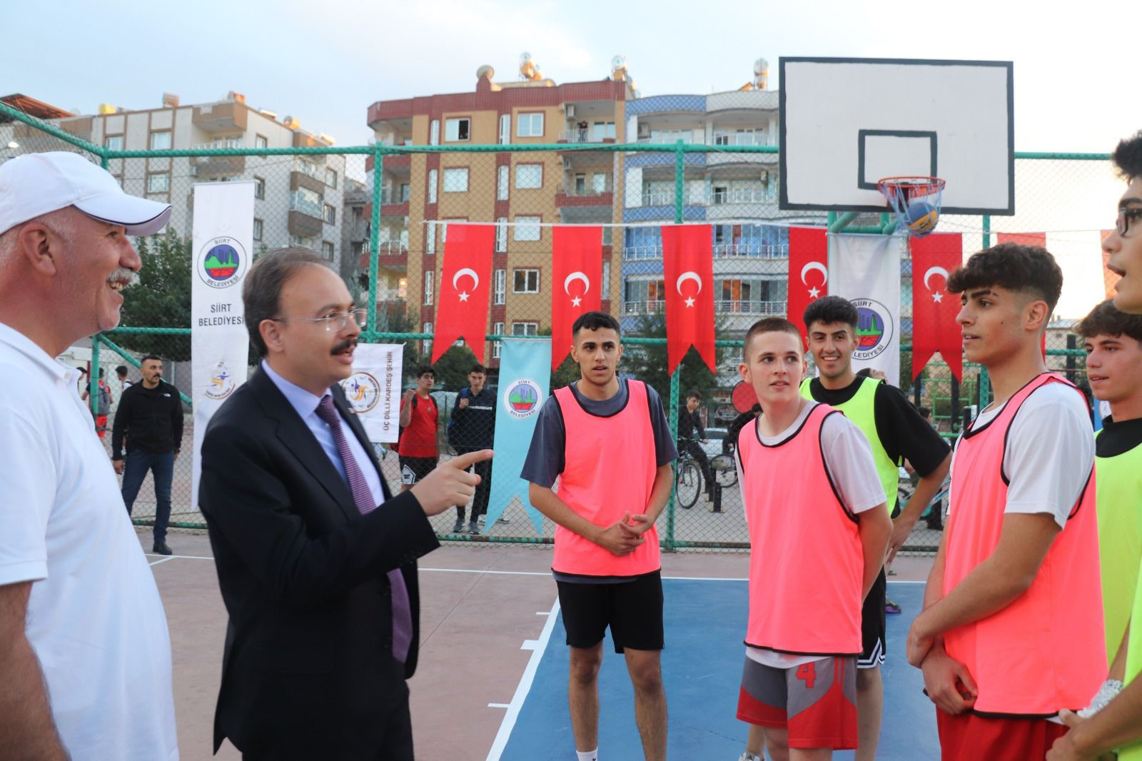 Siirt’te 3x3 sokak basketbolu (2)