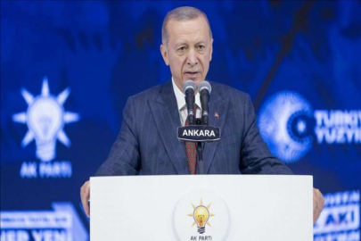 Cumhurbaşkanı Recep Tayyip Erdoğan, yeniden AK Parti Genel Başkanı seçildi