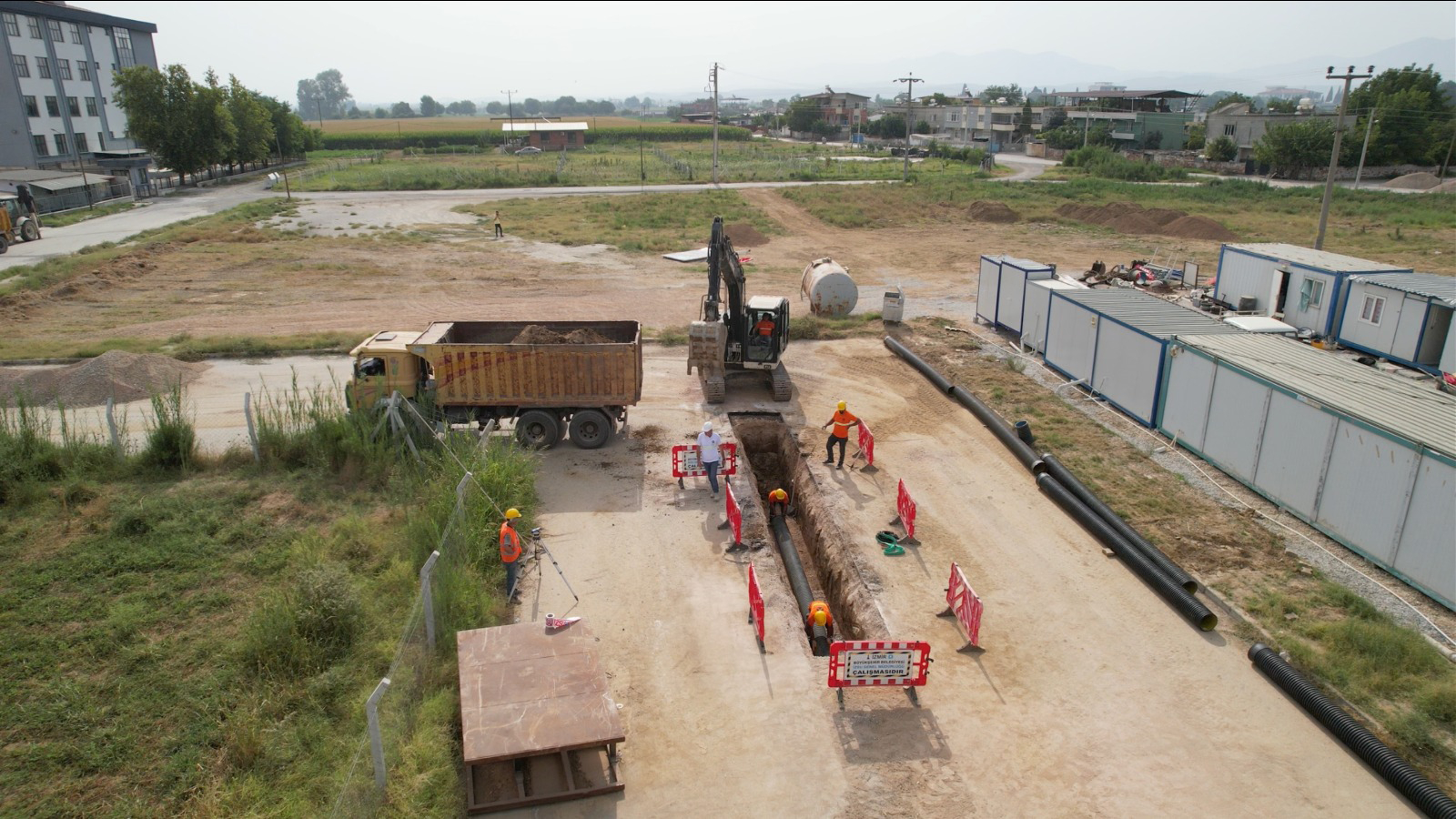 Torbalı’da altyapı mesaisi hız kesmiyor (4)