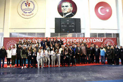 Curling şampiyonları belli oldu