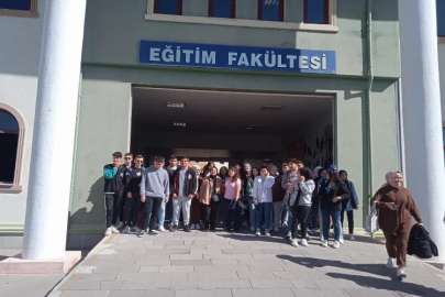 Kütahya Dumlupınar Üniversitesi, lise öğrencilerine tanıtıldı