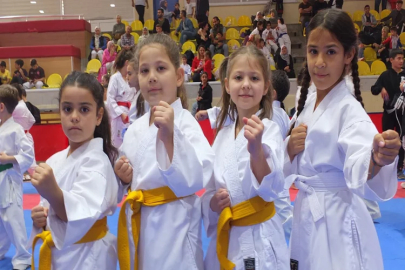 Manisa BBSK Karate Takımı şampiyon oldu