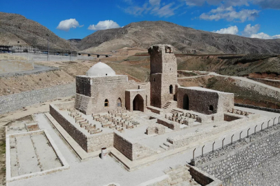 Hasankeyf’te kaçak kazı yapan şüpheliler yakalandı