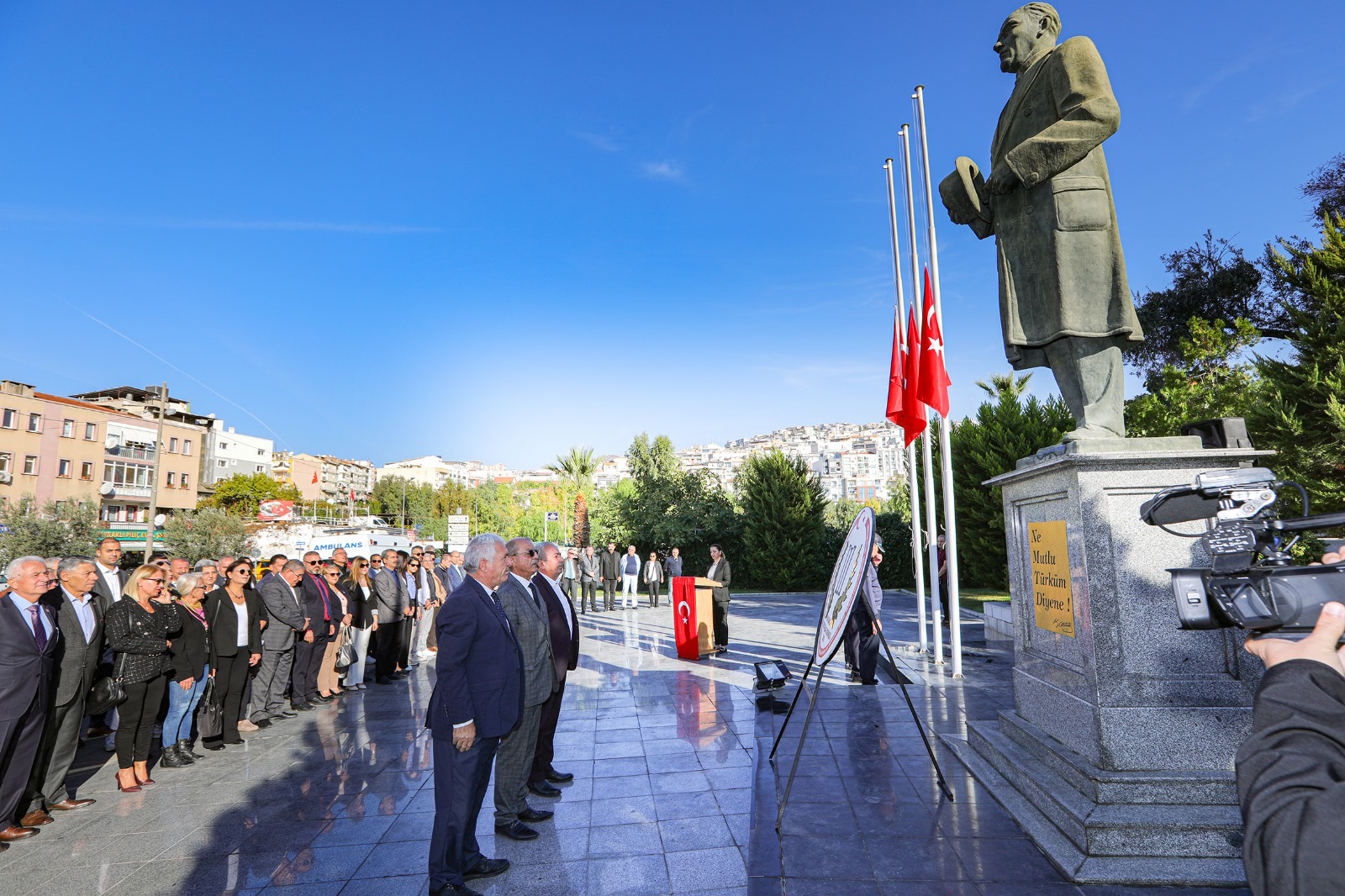 Muhtarlar en yakın çalışma arkadaşlarım (3)